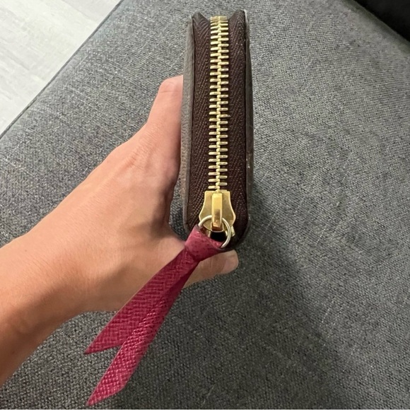 🩷SOLD🩷Louis Vuitton Clemence monogram wallet - Picture 3 of 8